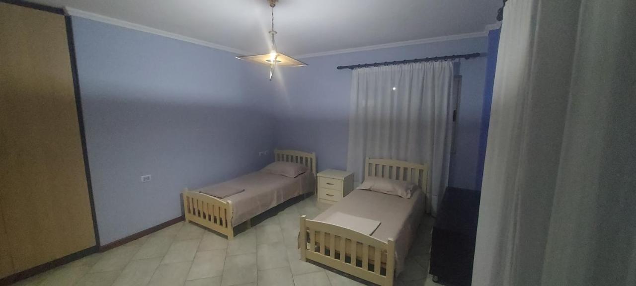 Appartement Manka' S Place à Tirana Extérieur photo