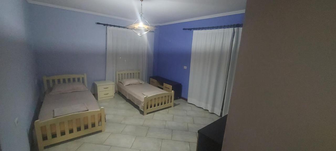 Appartement Manka' S Place à Tirana Extérieur photo